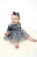 Pure Portrait Minis 2023 - Seader