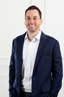 Grant S Headshots